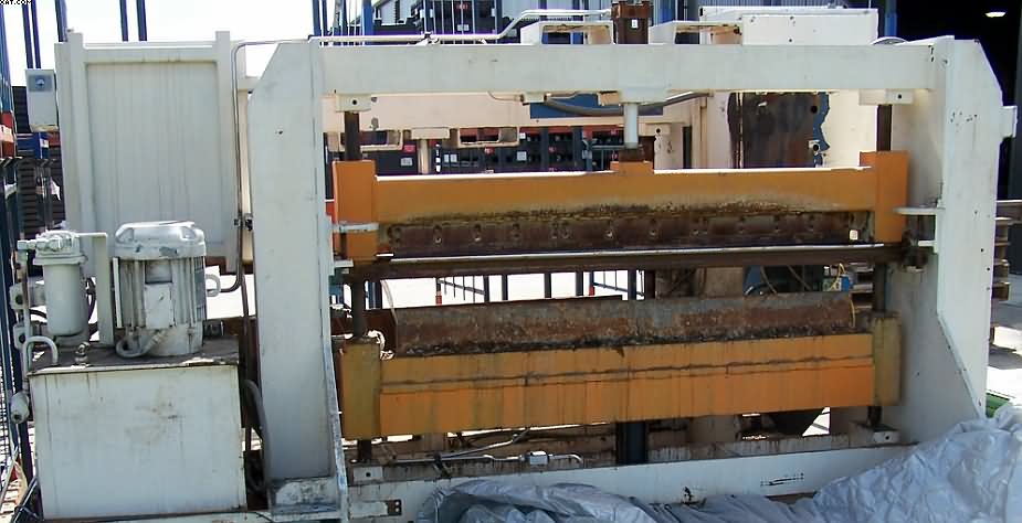 DETROIT Shears, 72" wide.